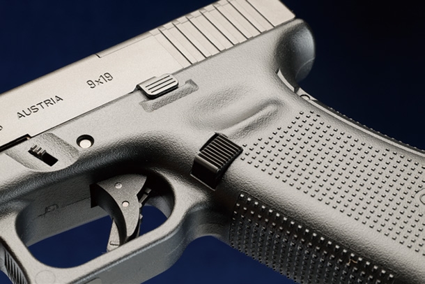 東京マルイ G17 Gen5 MOS ガスブローバックガン