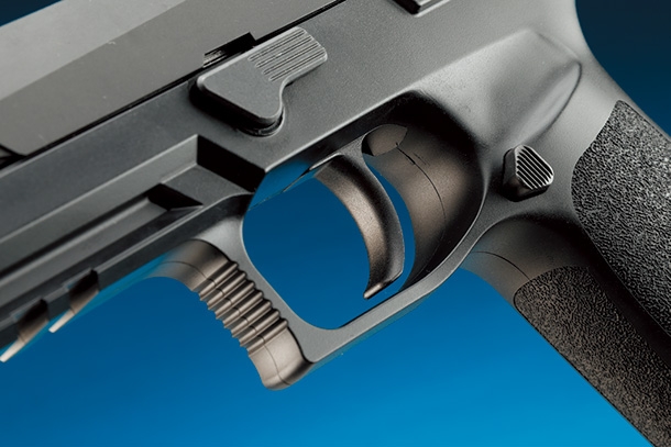 東京マルイ ガスブローバックガン P320 フルサイズ