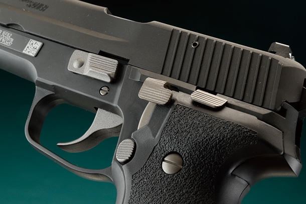 タナカ SIG P228 “M11” エボリューション2オールヘビーウエイトモデルガン