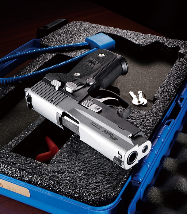 あの不死身の男が愛用するP228を再現「タナカ SIG P228 “Two