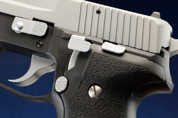 タナカ SIG P228 “Two-Tone” エボリューション2オールヘビーウエイトモデルガン