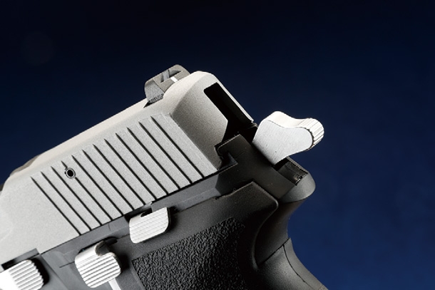 タナカ SIG P228 “Two-Tone” エボリューション2オールヘビーウエイトモデルガン