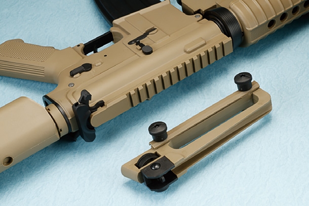 S&T M4A1 スポーツライン電動ガン with M203グレネードランチャー（ショート）BK＆DE（無刻印）