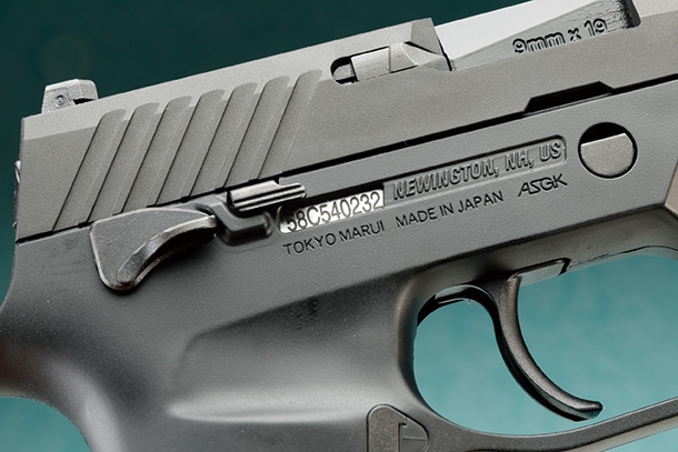 東京マルイ ガスブローバックガン P320フルサイズ