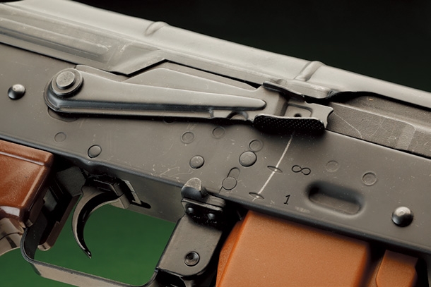 LCTエアソフト MPi-AKS-74NK 電動ガン