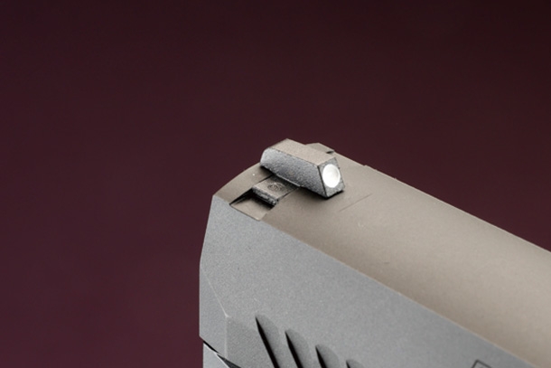 東京マルイ ガスブローバックガン P320フルサイズ