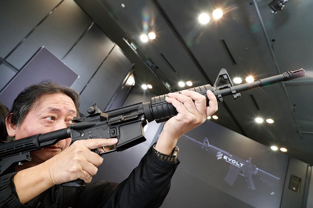 電動ガンEVOLT M4A1カービン