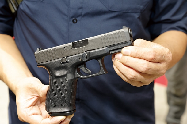 ガスブローバックガンG19 Gen5 MOS