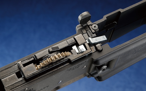 東京マルイ 電動ガンEVOLT M4A1カービン＆RS FPR MK4