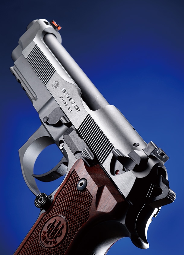 ウエスタンアームズ ベレッタM92FSブリガディアエリート 木製グリップ付き