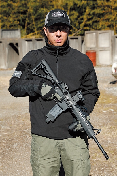 カスタマイズした自慢のEVOLTを二人で実射テスト！