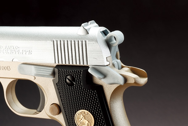 クラウンモデル ハイランクエアハンドガン コルトマスタング オールシルバー