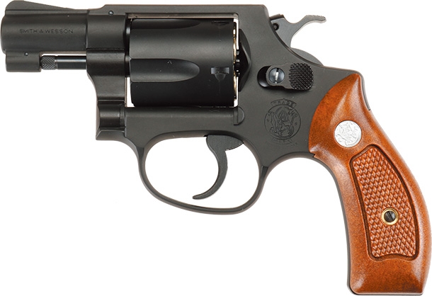 スモールに分類されるJフレーム仕様のタナカのスミス＆ウェッソンM36 チーフスペシャル2インチヘビーウエイトVer.2ガスガン