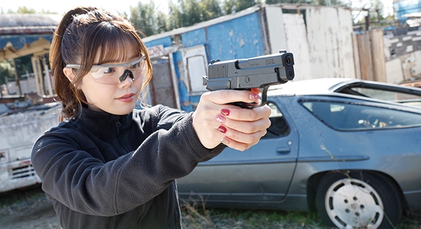「ハンドガンの操作方法」エアコッキングガン