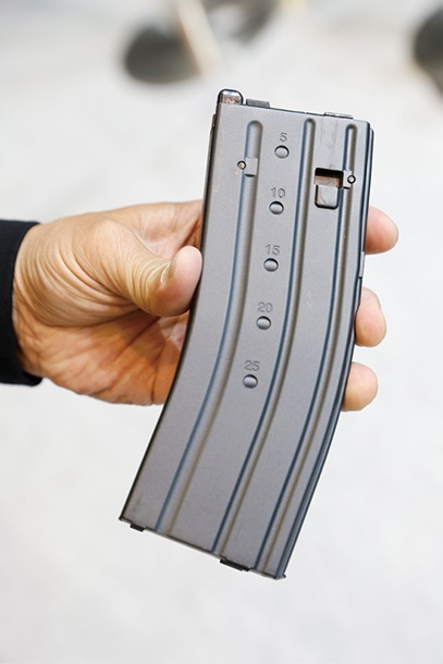 東京マルイ ガスブローバックガン 20式5.56mm小銃