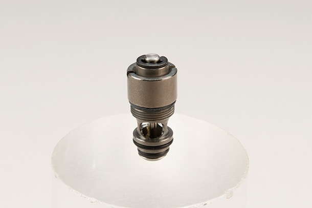 東京マルイフィクスド H&K Mk23 U.S-SOCOM対応　TNギガバルブ改