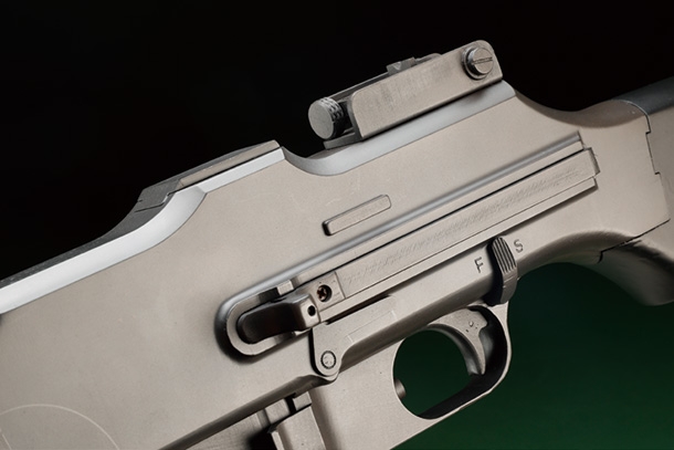 A!CTION ブローニングM1918A2 1/1スケールプラスチックモデル