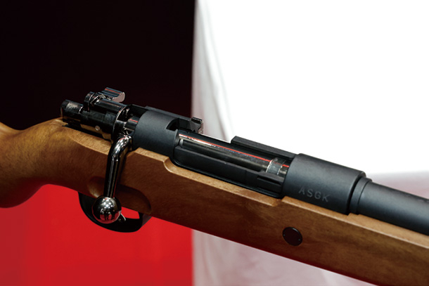 クラウンモデルKar98k ライブカート式エアコッキングガン